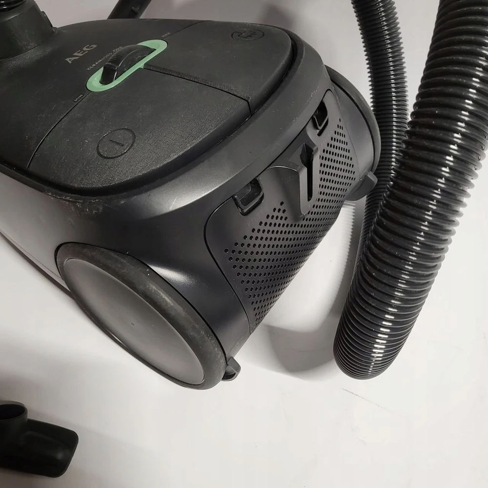 Dulkių siurblys AEG AB 61C2 ECO 6000 serija