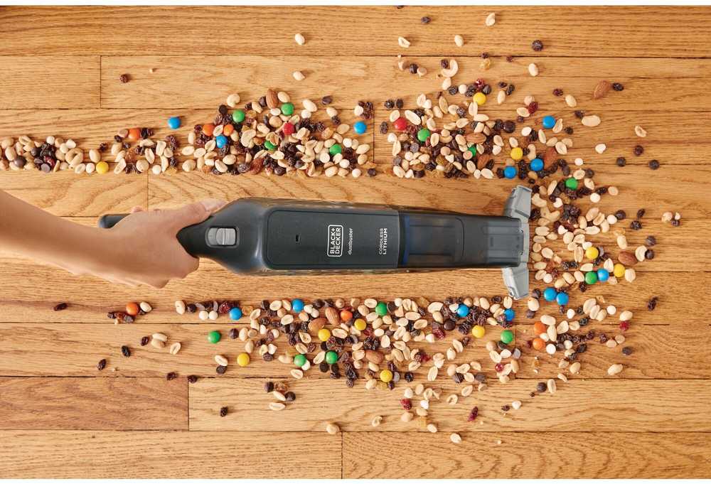 Black & Decker Juodas & Decker Plonas rankinis dulkių siurblys