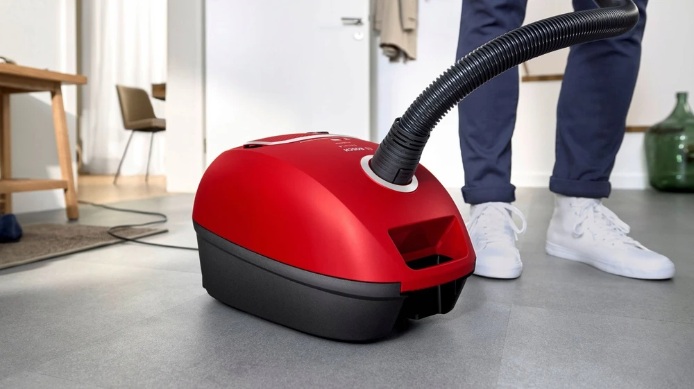 Bosch BGB41PET1 Serija 4, Dulkių siurblys su maišeliu, ProAnimal, Raudona