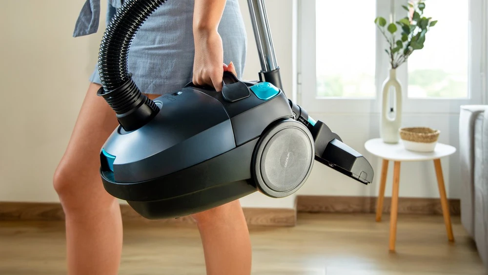 Dulkių siurblys Cecotec Conga Powerbag 2000 Compact Plus tradicinis dulkių siurblys su maišeliu