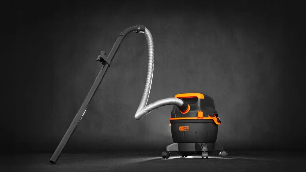 Black & Decker Juodas & Decker Dulkių siurblys WET/DRY BXVC15PE Su maišeliu, Galia 1200 W, Dulkių talpa 15 L, Juodas/Oranžinis