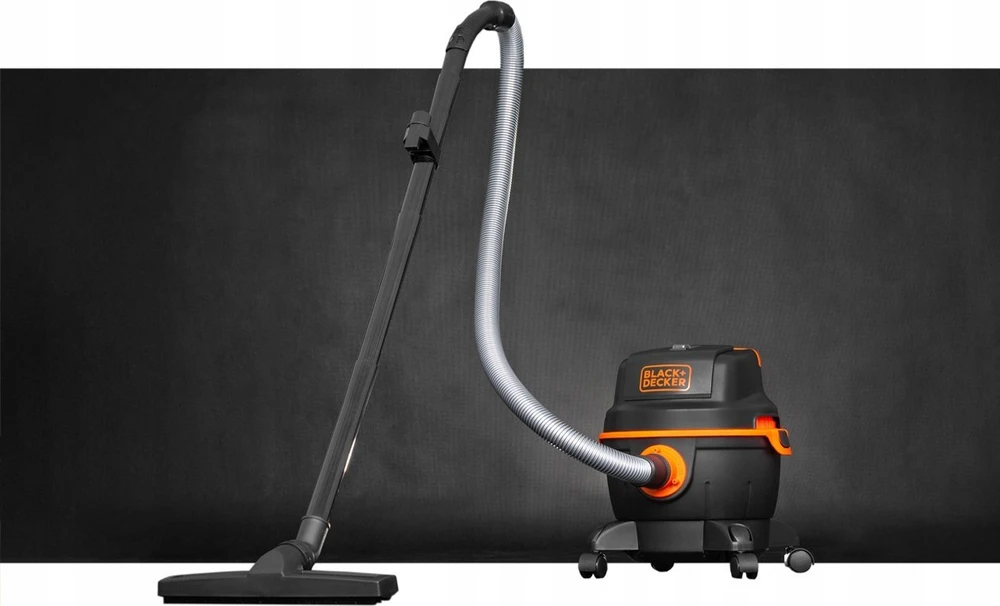 Black & Decker Juodas & Decker Dulkių siurblys WET/DRY BXVC15PE Su maišeliu, Galia 1200 W, Dulkių talpa 15 L, Juodas/Oranžinis