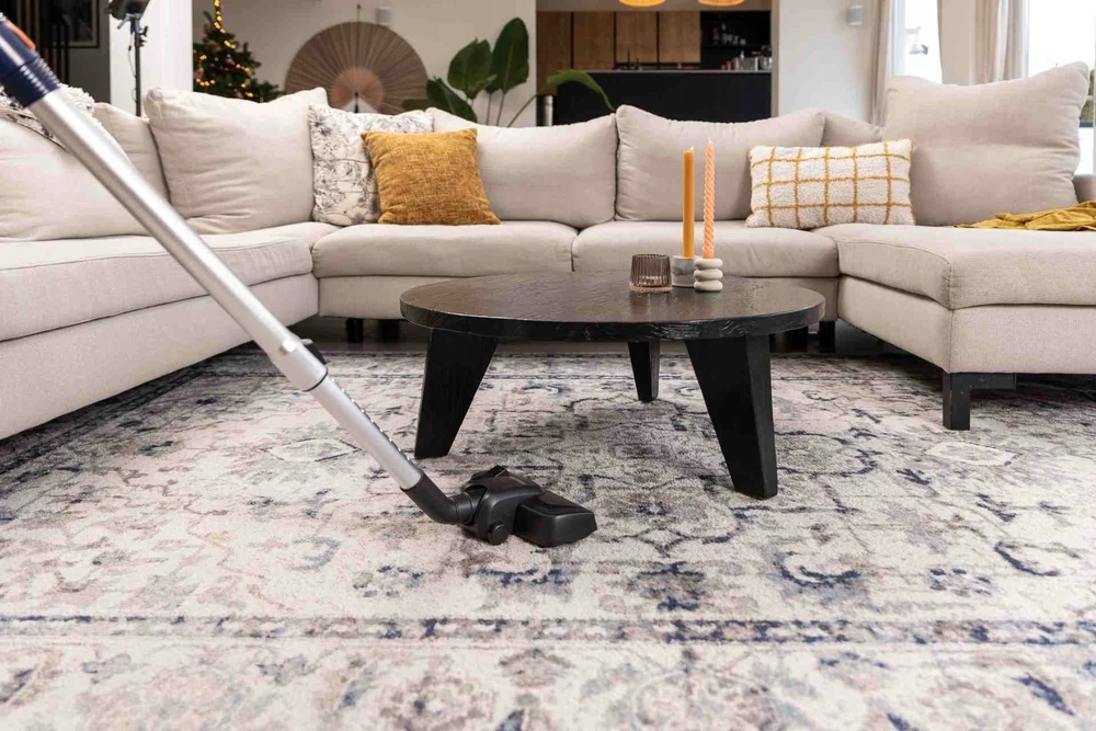 Dulkių siurblys Tristar Vacuum Cleaner | SZ-2318 | Corded operating | 600 W | 230 V | Operating radius 6.35 m | Mėlyna | Garantija 24 mėn.