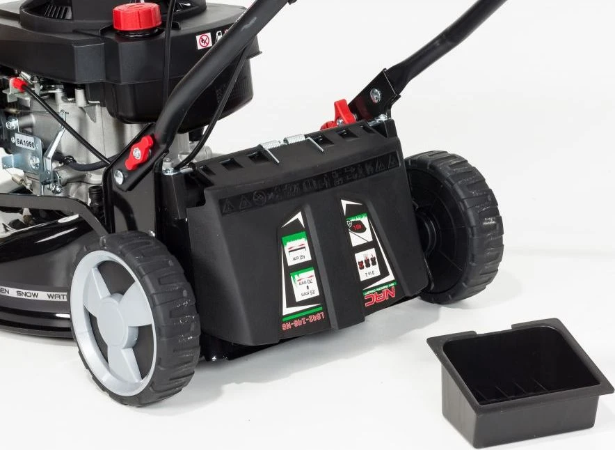 Vejapjovė Nac LS42-146-NG; 2,6 kW; savaeigė benzininė