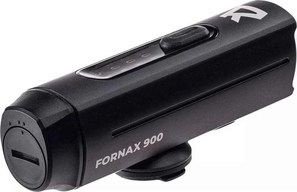 Radvik FORNAX 900 apšvietimas