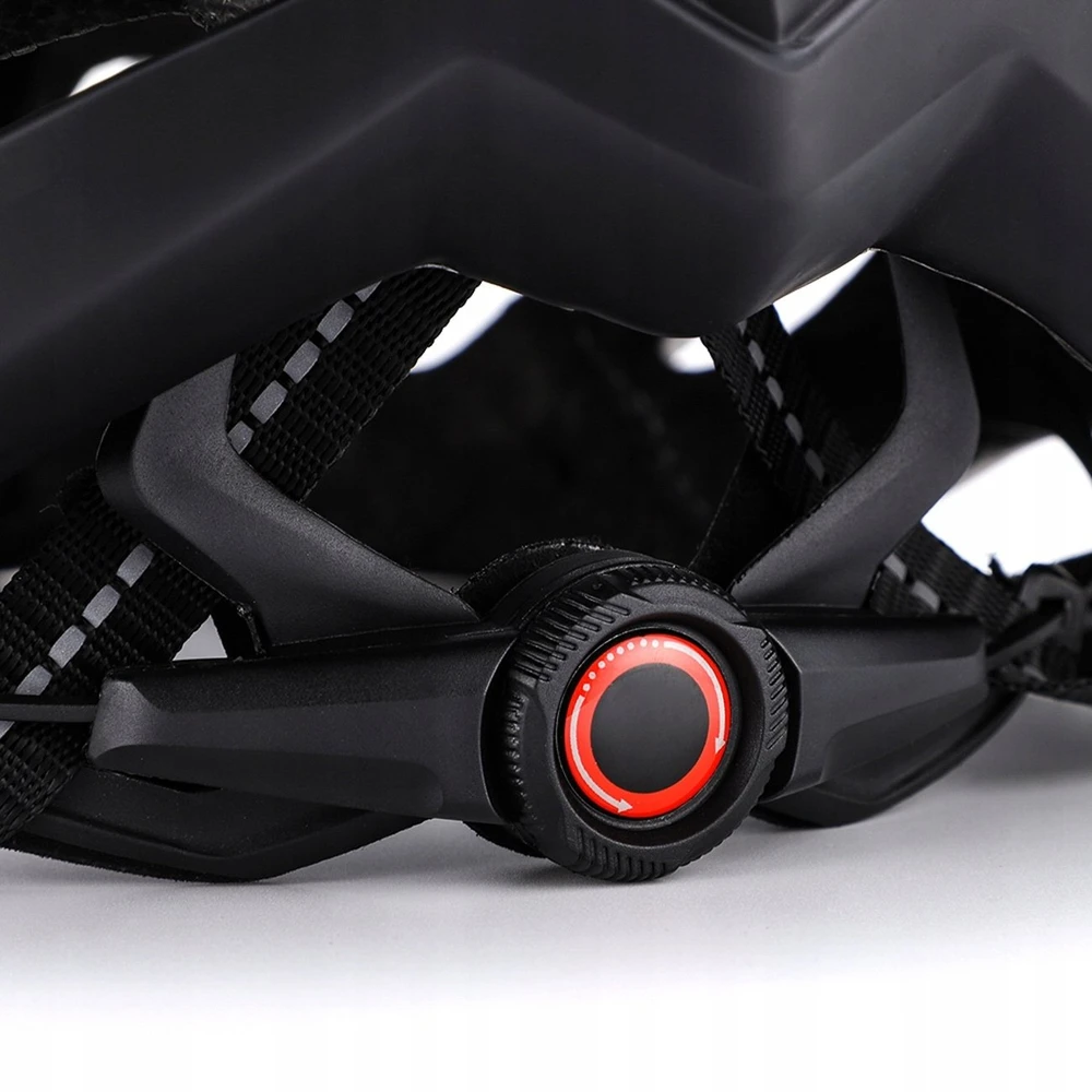 Dviratininko šalmas MTB Wozinsky su odpinanym daszkiem i tylną lampką USB 57-62 cm - juoda-balta
