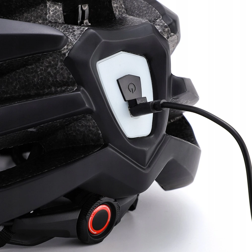 Dviratininko šalmas MTB Wozinsky su odpinanym daszkiem i tylną lampką USB 57-62 cm - juoda-balta