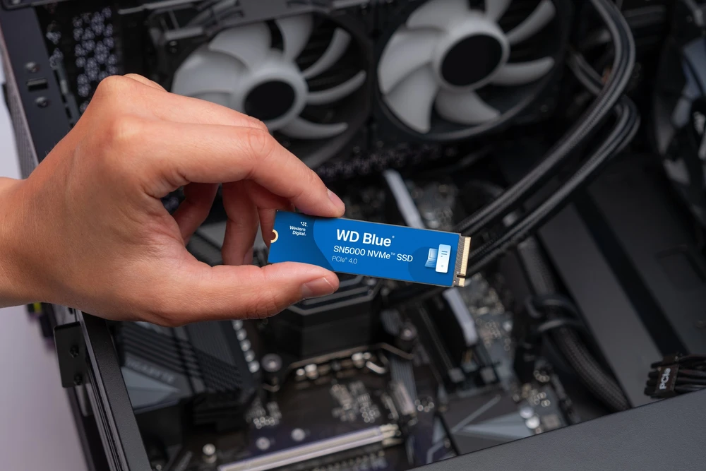 Western Digital 500 GB WD Blue SN5000 NVME SSD/PCIE GEN 4.0 UP TO 5150 MB/S RS