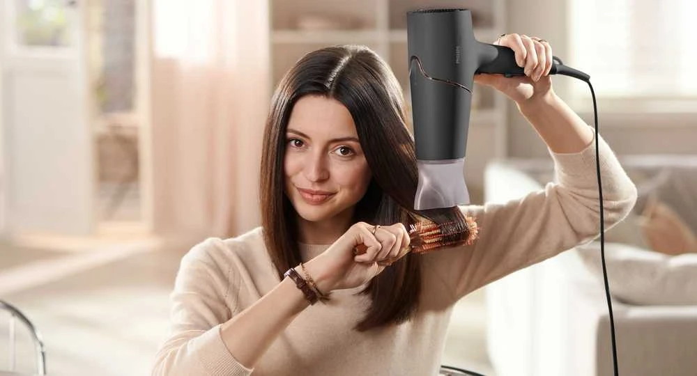 Plaukų džiovintuvas Philips 5000 BHD538/30 Sulankstomas Juoda