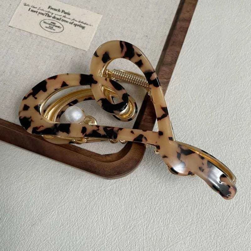 Eu Sandelis Plaukų segtukas, metalinė sagtis, perlamutras, leopardo raštas, XL 12x6cm SP342PAN
