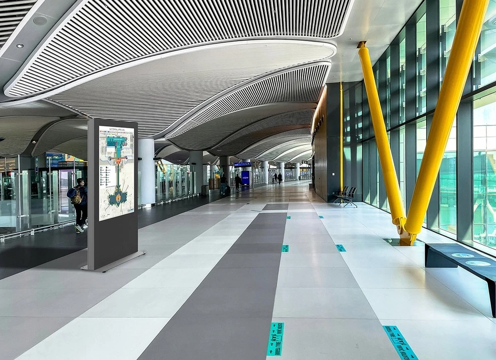 Laikiklis EDBAK Floor stand | IDS09.55 Indoor Public Ekranas Totem | 55 " | Juodas