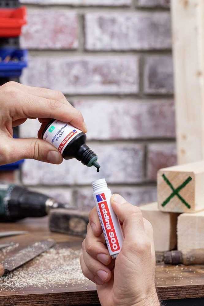 Edding Tusz do mark.perm.30ml raudona T25/002 EDING