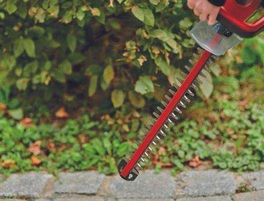 EINHELL GYVATVORIŲ ŽIRKLĖS GC-CH 18/40 Li Solo