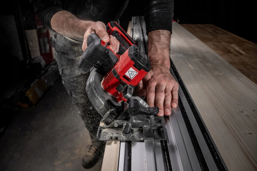 Einhell TP-CS 18/136-C LI BL - be akumuliatoriaus ir kroviklio PIŁA TARCZOWA AKU