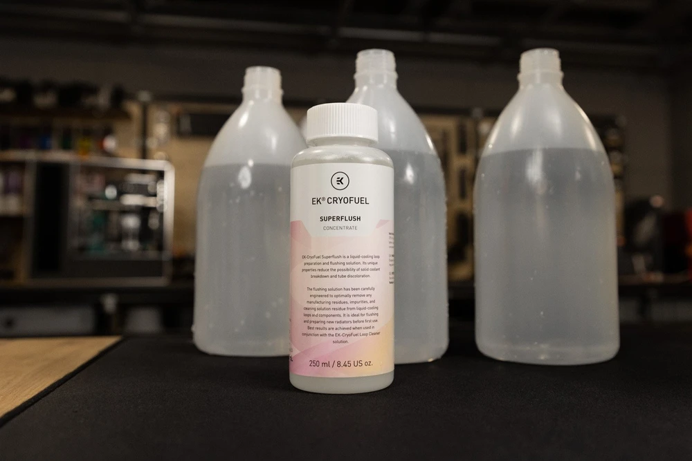 Ek Water Blocks Ek Vanduo Blocks EK Vanduo Blocks EK-CryoFuel Loop Cleaner + Superflush koncentratas – 250 ml