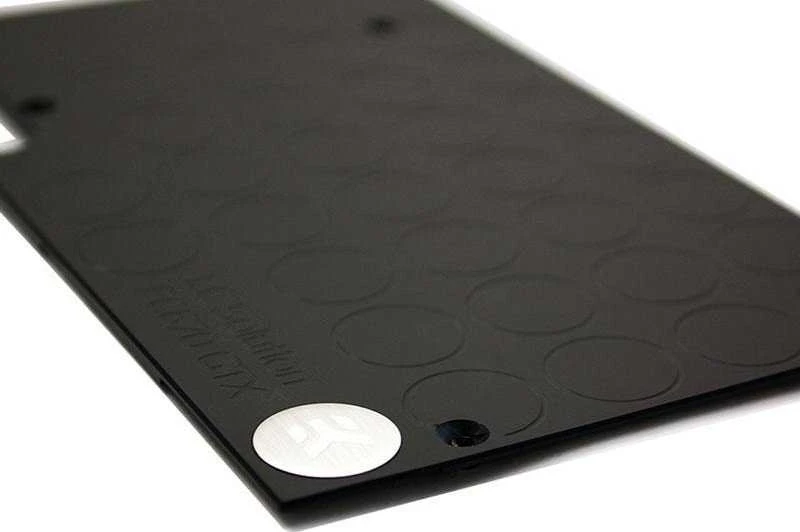 EK-FC670 GTX Backplate juoda metalinė nugarėlė