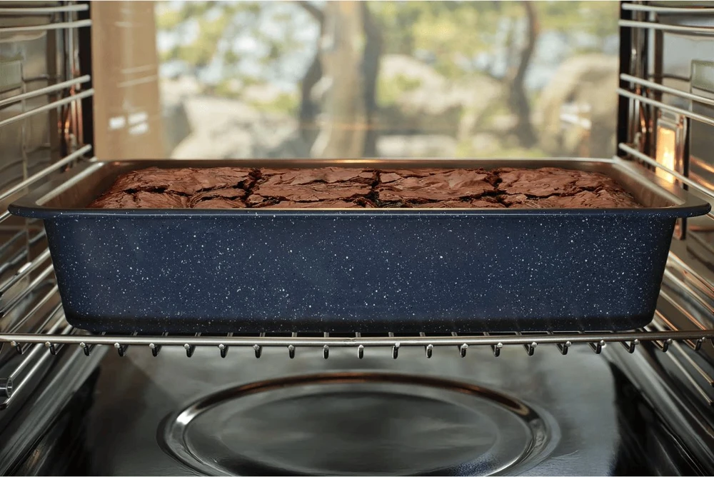 Electrolux E9OOEC01L Easy2Clean Rectangular Pan (L)
