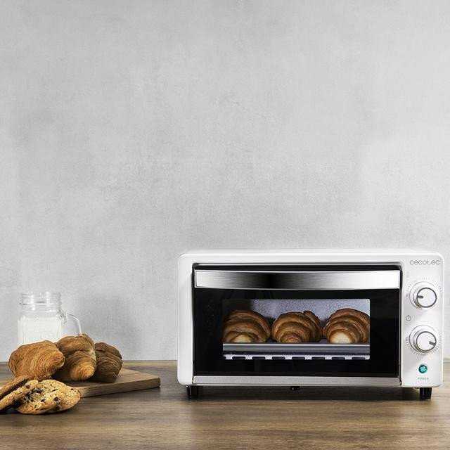 Elektrinė krosnelė Mini piekarnik Cecotec Bake&Toast 1090