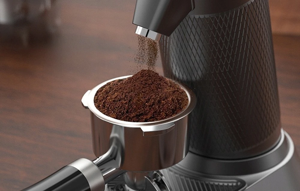 Kavamalė „HiBREW G5“ elektrinis kavos pupelių malūnėlis