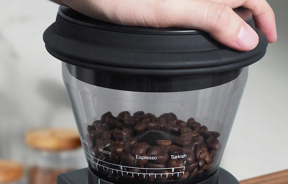 Kavamalė „HiBREW G3“ elektrinis kavos pupelių malūnas