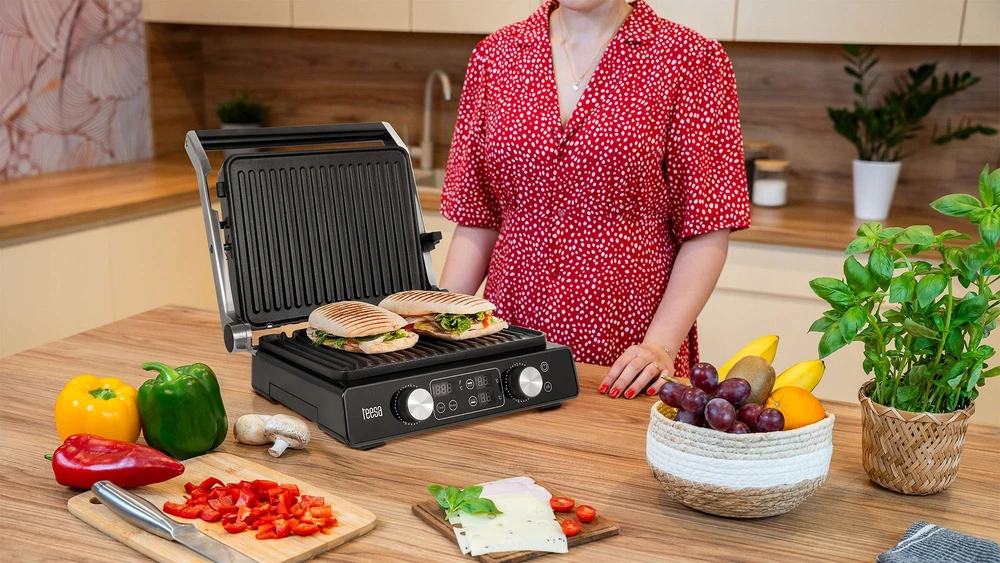 Elektrinis grilis Teesa Panini Grill, 2000 W, 3 kepimo režimai