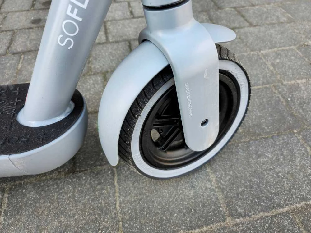 Paspirtukas elektrinė SoFlow - SO ONE+ E-Scooter 7,8 Ah sidabro pilka, su kelių legalu