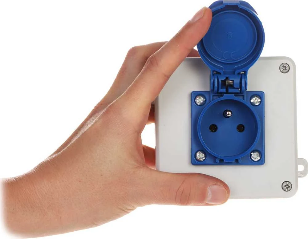 SINGLE SOCKET WITH JUNCTION BOX 2K/98X98/GN-230/EPN 250 V AC 16 A IP54 Elektro-Plast