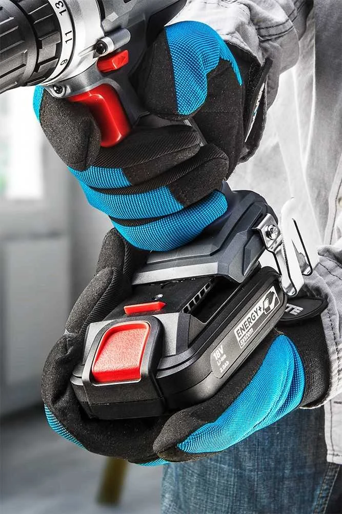 Akumuliatorinių įrankių komplektas 18V GRAPHITE 58G016