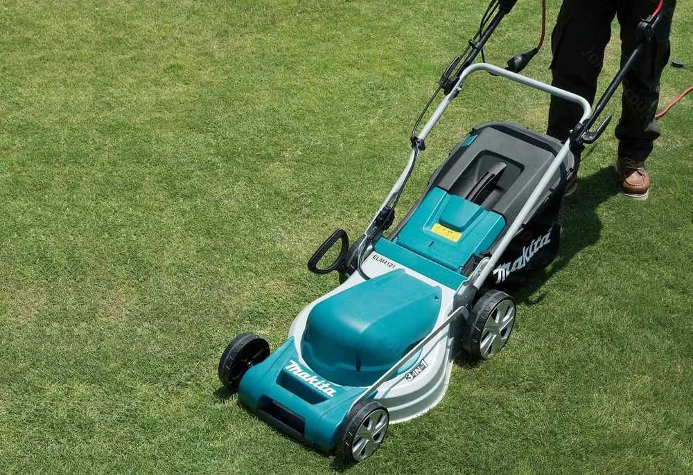 Makita Elektrinė vejapjovė ELM4121 41 cm