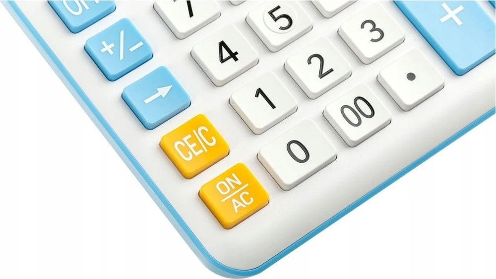 Eleven ELEVEN Calculator Baltas biuro skaičiuotuvas CDC120WHCY balti ir šviesiai mėlyni klavišai ir šviesiai mėlynas rėmelis aplink ekraną