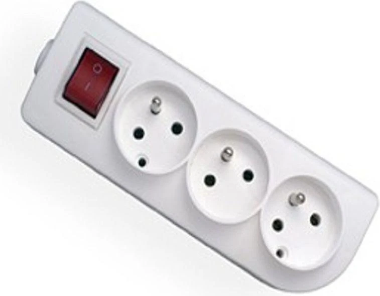 Elgotech Oem Prailginimo lizdas x 3 su įžeminimu ir jungikliu baltas GN-30W