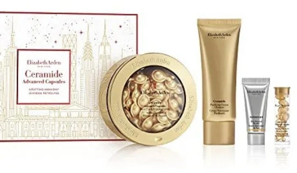 Elizabeth Arden rinkinys: Advanced Ceramide, atkuriantis ir gaivinantis serumas kapsulėse, veidui, 60 vnt. + Advanced Ceramide, atkuriantis serumas akims, 7 vnt. + Ceramide, valomasis kremas nuo nešvarumų, 50 ml + Superstart, atkuriantis serumas, 5 ml Moterims