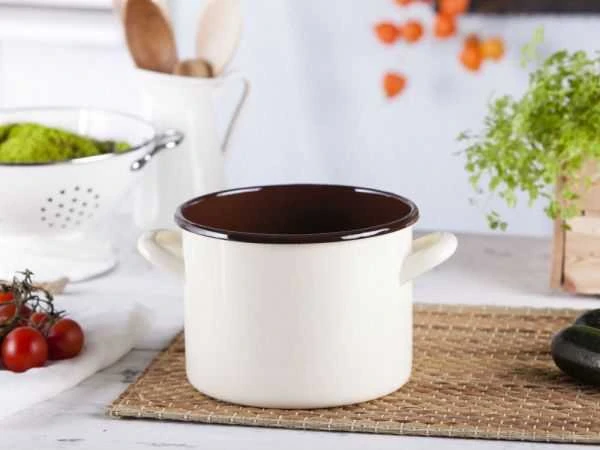 Emalia Silesia Rybnik Tiesus puodas 3,3 l, skersmuo 18 cm, aukštis 14 cm, kreminė/viduje tamsi