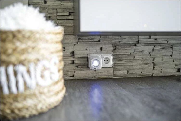 36 melodijų belaidis skambutis su mygtuku Emos IP44/230V/180m