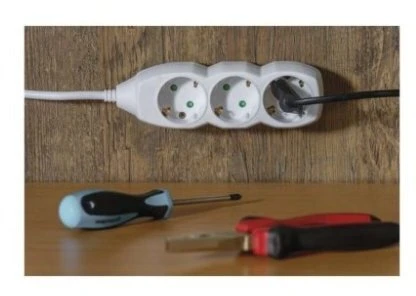 Emos Ilgiklis 3 lizdų 3.0m su įžeminimu (baltas) 1.5mm²