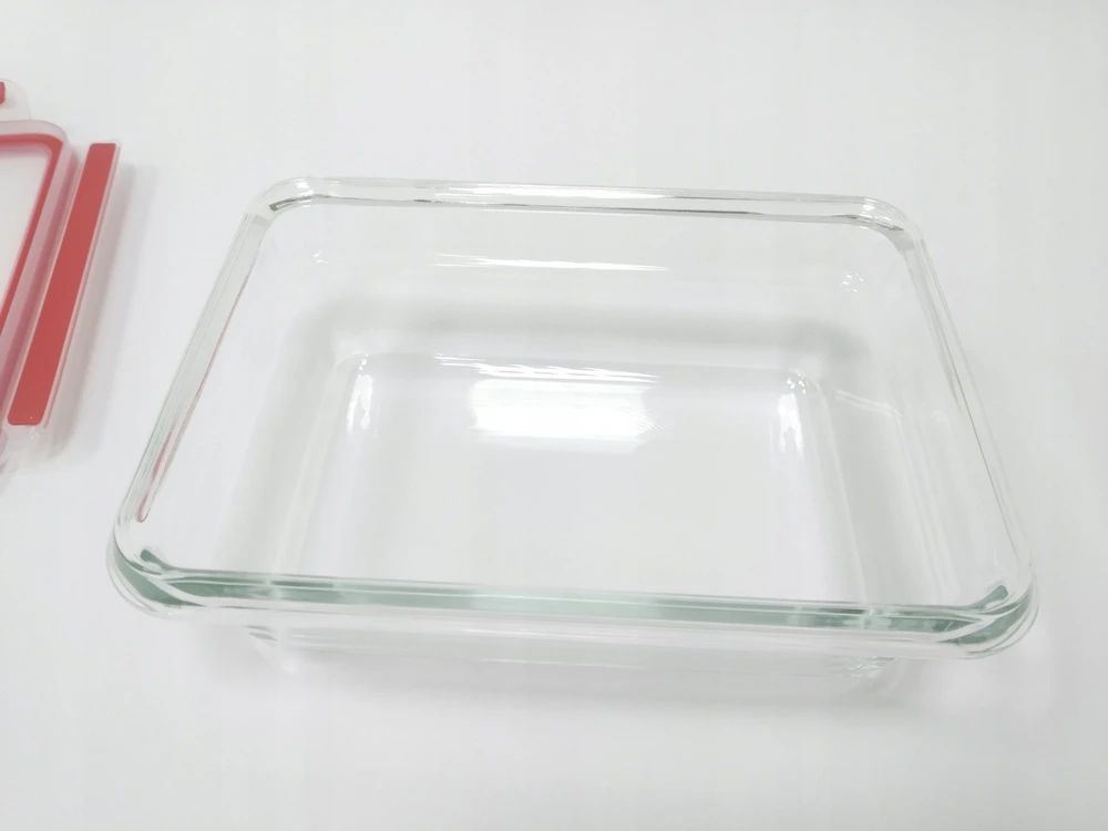 Emsa Emsa Clip&Close stiklinis maisto konteineris 1,3 L raudonas
