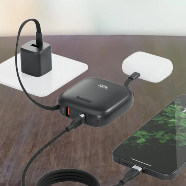 Energea PowerBank 4w1 Bazic Fusion 10000mAh PD20W USB-C/Lightning juodos spalvos