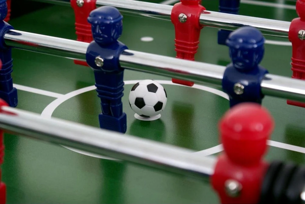 Enero Stalas stalo futbolui 142x76x88 cm