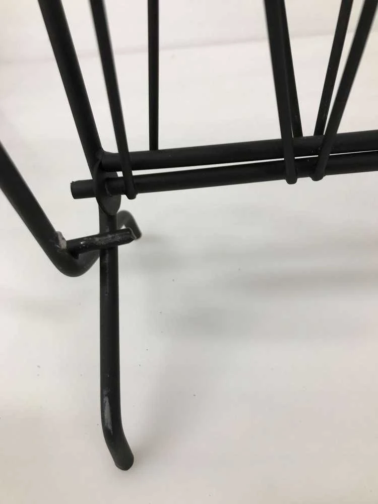 ENIX Gazetnik metalowy su laikikliu, RASTER