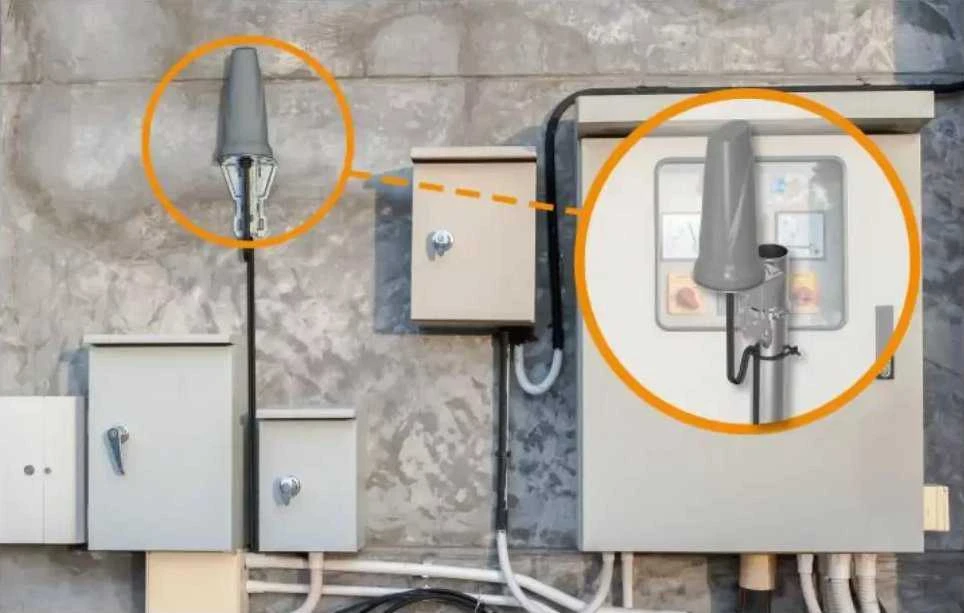 Poynting OMNI-297 plačiajuostė daugiakryptė antena
