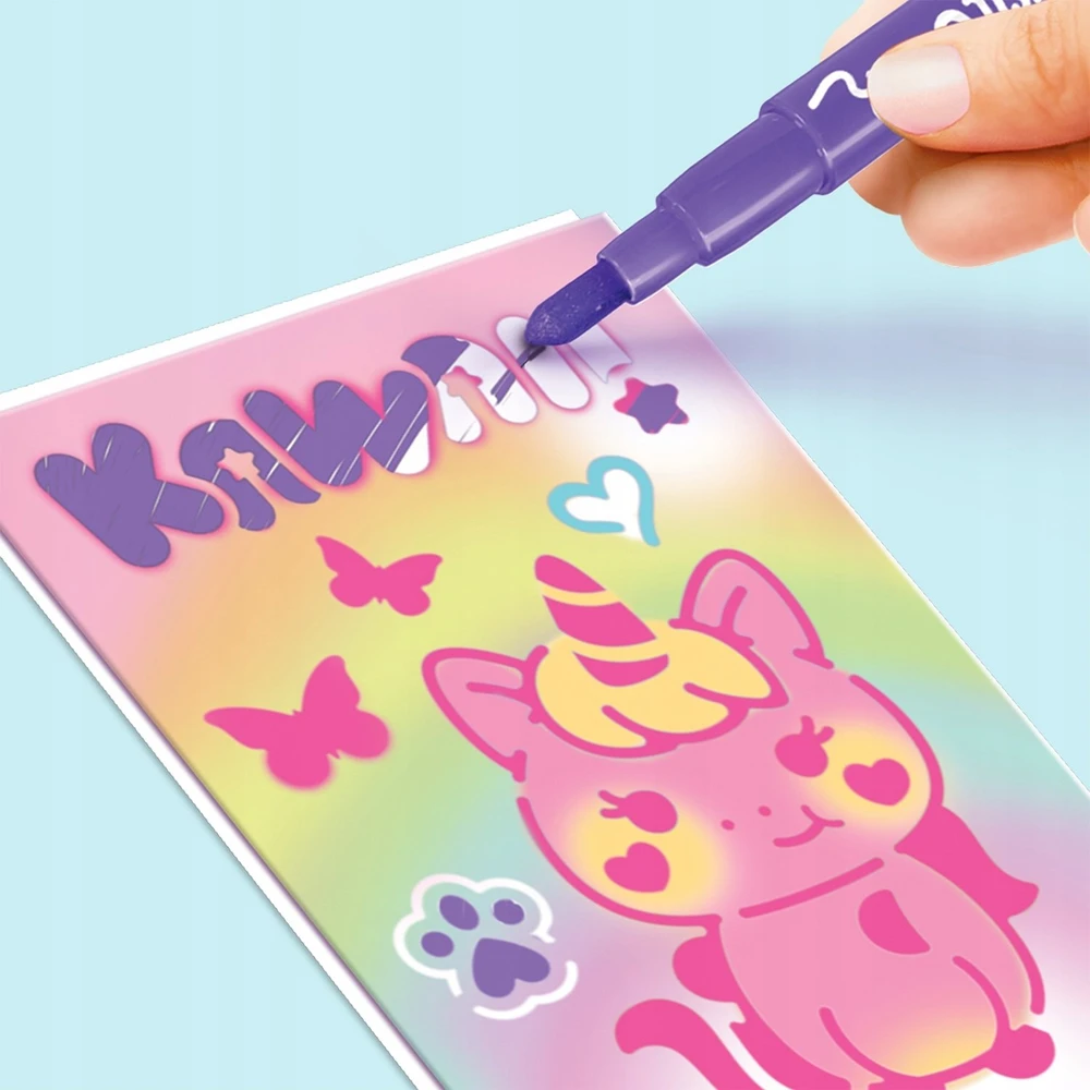 Meno projektas – kawaii plakatai – kūrybinis rinkinys su elektroniniu aerografu