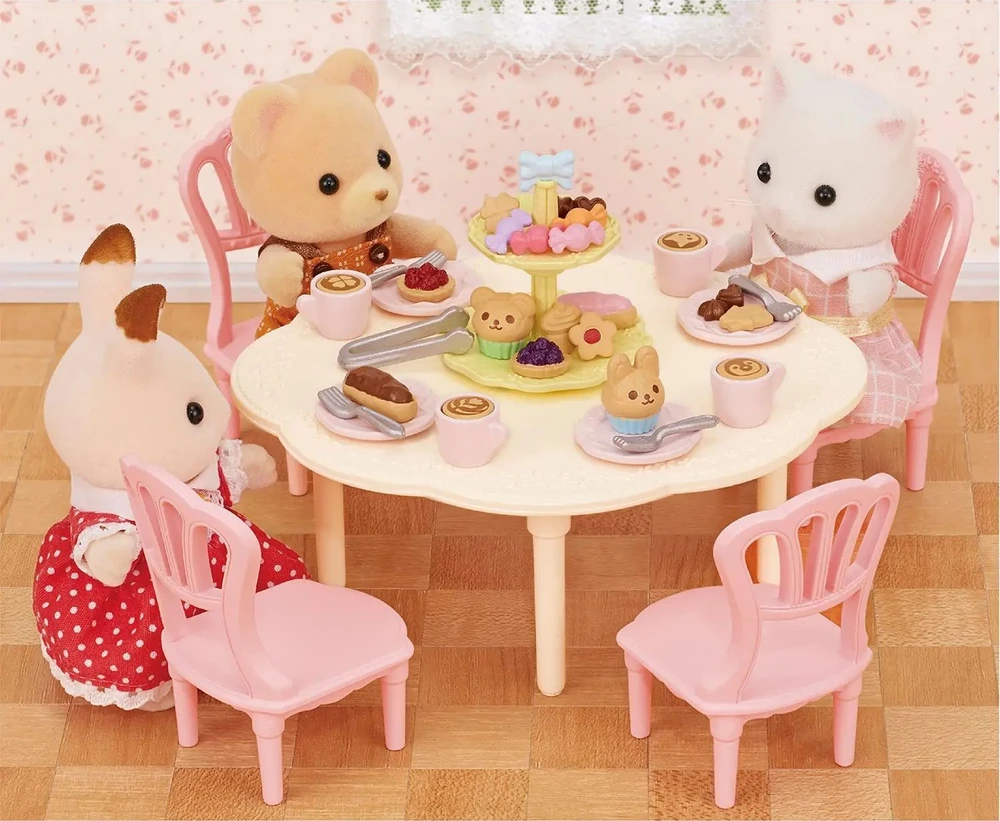 SYLVANIAN FAMILIES Rinkinys „Saldumynų vakarėlis“