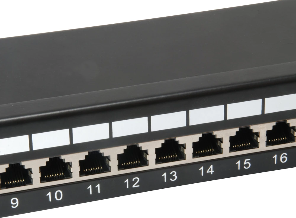 Equip Patchpanel 24x RJ45 Cat6 19 FTP 1HE ISO/IEC juodas