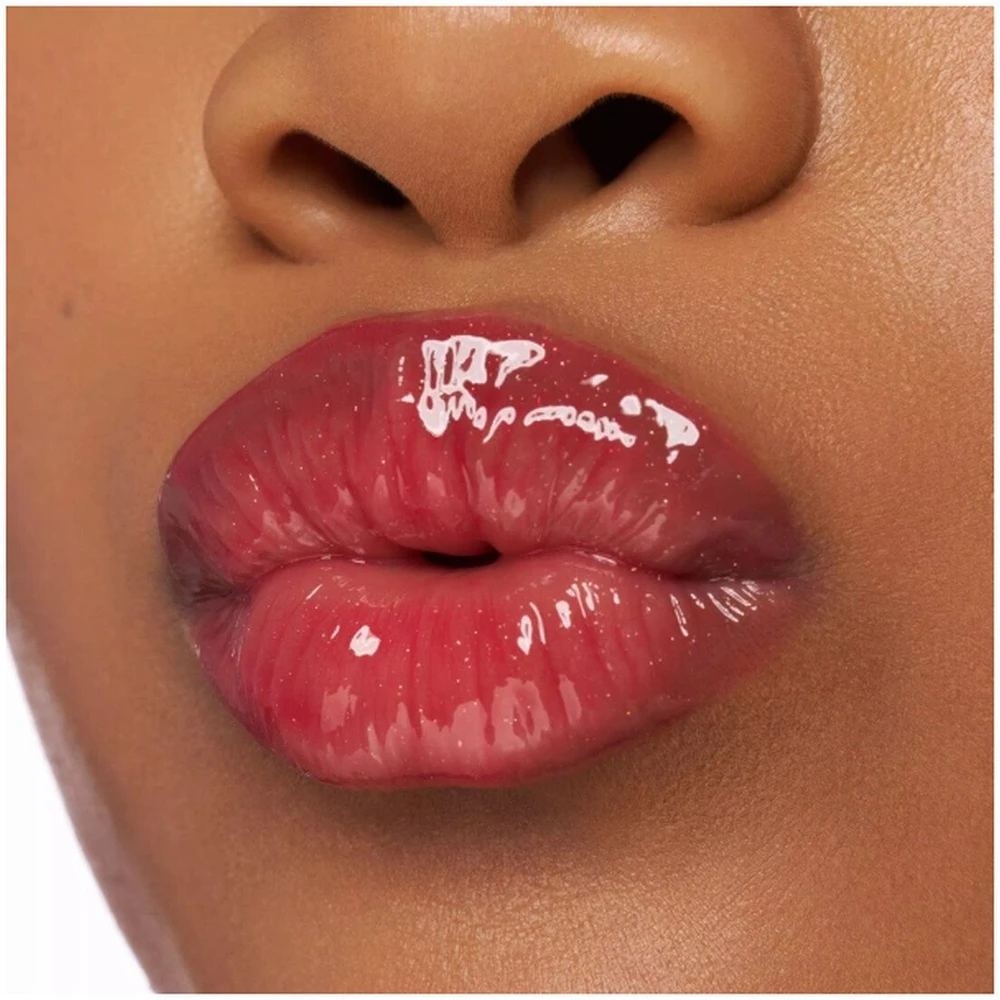 Essence Chili Bomb Plumping Lūpų blizgis 01 Strawberry Salsa, 10 ml