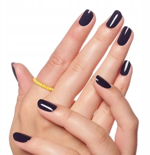 Essence Gel Nail Nagų lakas 84 Juodas Plum & Done, 8 ml