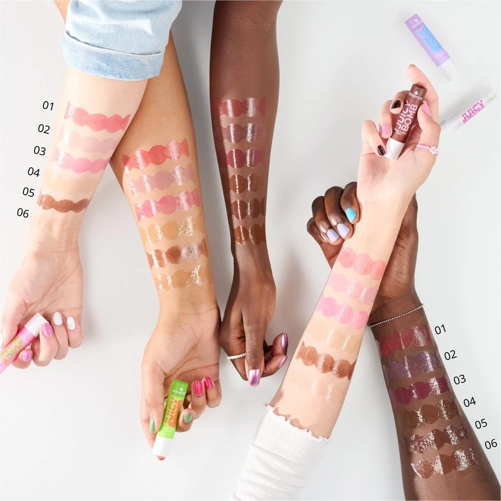 Essence Essence Juicy Bomb Glossy Butter Balm one in a melon (01)