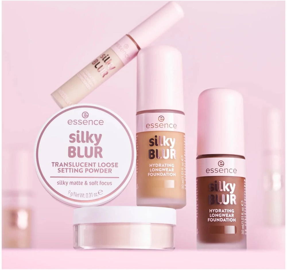 „Essence Silky Blur“ drėkinamasis ilgalaikis makiažo pagrindas (100)
