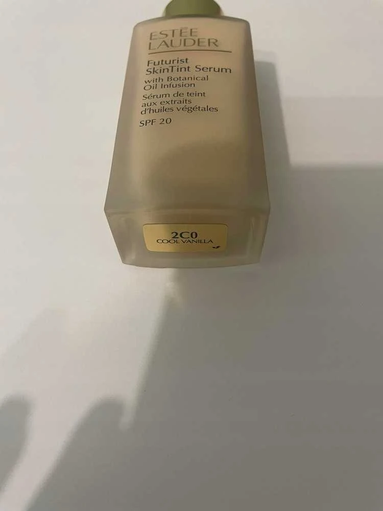 Estée Lauder Futurist SkinTint Serum Makeup