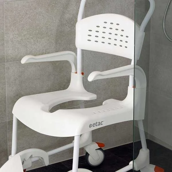Medpunkt ETAC Clean 55 cm / 2 stabdžiai Neįgaliojo vežimėlis su tualeto funkcija Baltas