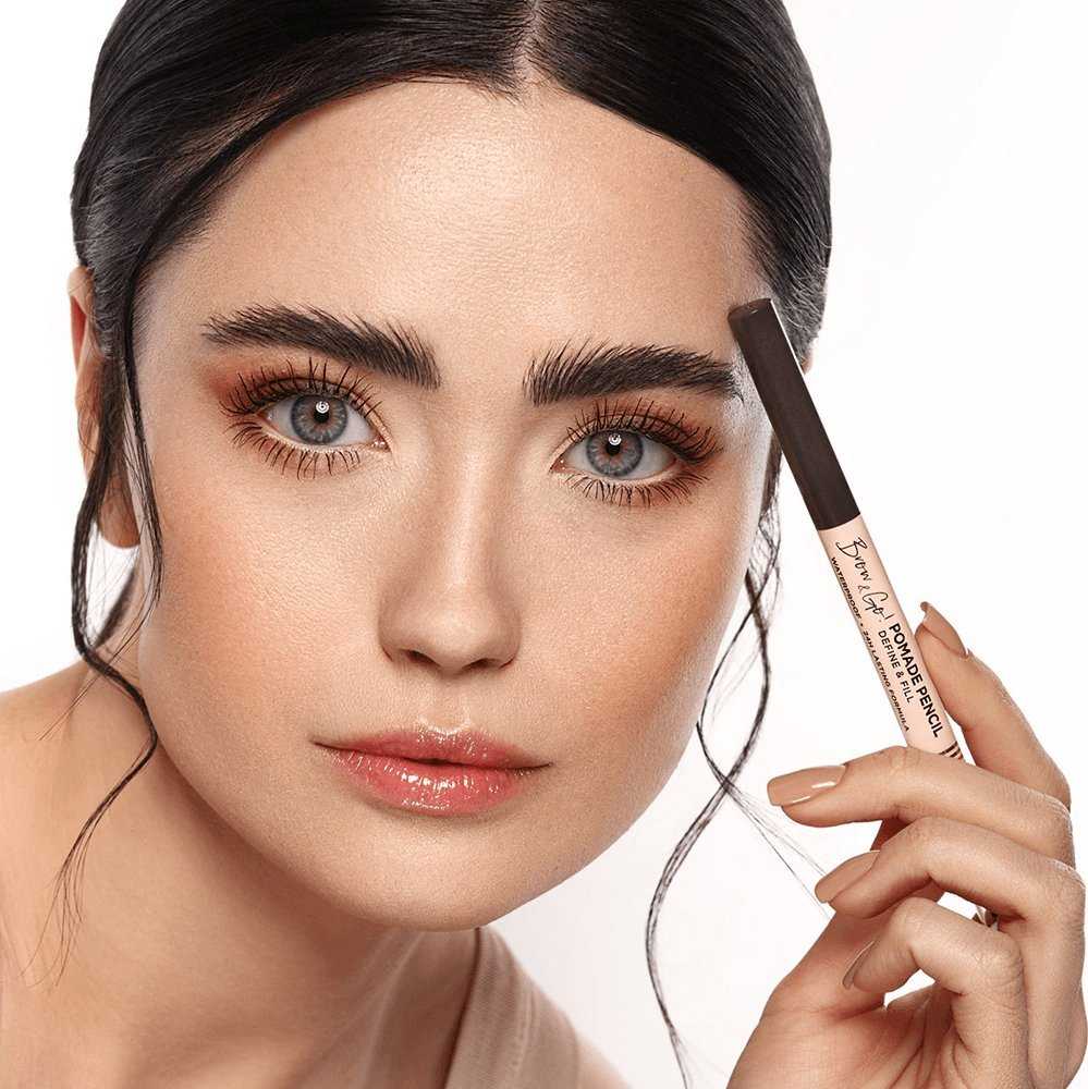 Eveline Cosmetics Brow & Go! Pomade Pieštukas Taupe